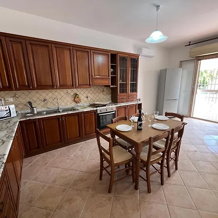 Fratelli Holiday home Arenella (Syracuse)