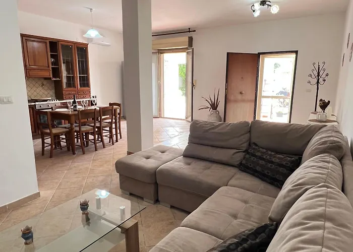 Fratelli * Arenella (Syracuse)